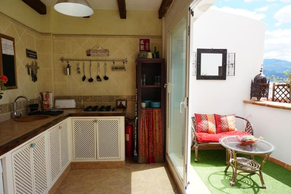 Eagles Nest - Massive Townhouse With Pool With Outstanding Views Villa Algodonales Exterior photo